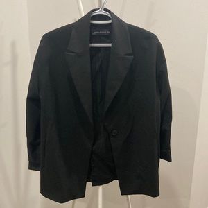 Zara Black Relaxed-Fit Blazer